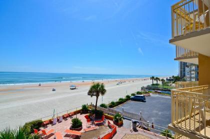 RUSHHH Daytona Beach tapestry Collection by Hilton